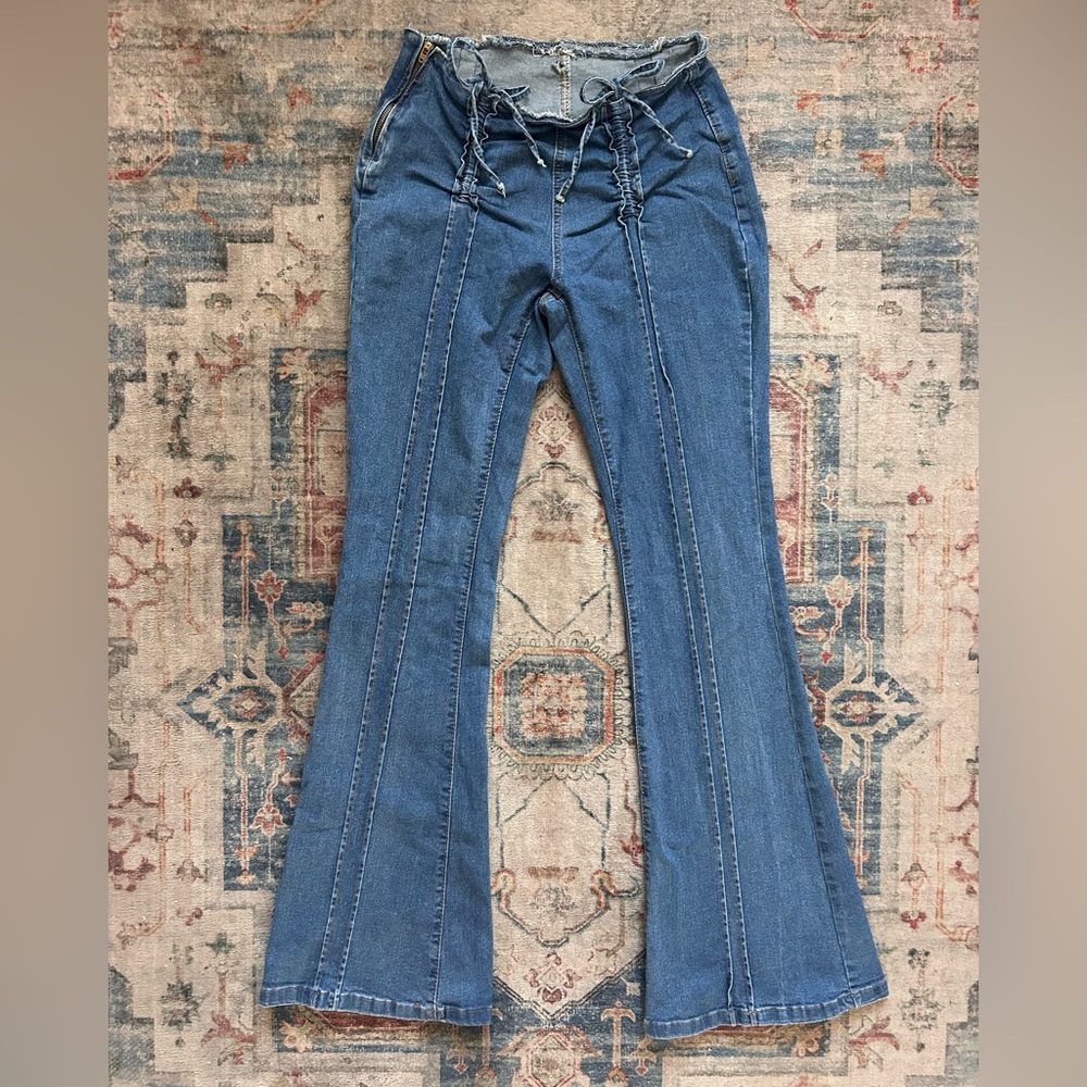 SOLD Wide Leg Flared Bell Bottom Denim Jeans Pants w Bows Low Rise Boho Preppy - Picture 6 of 9